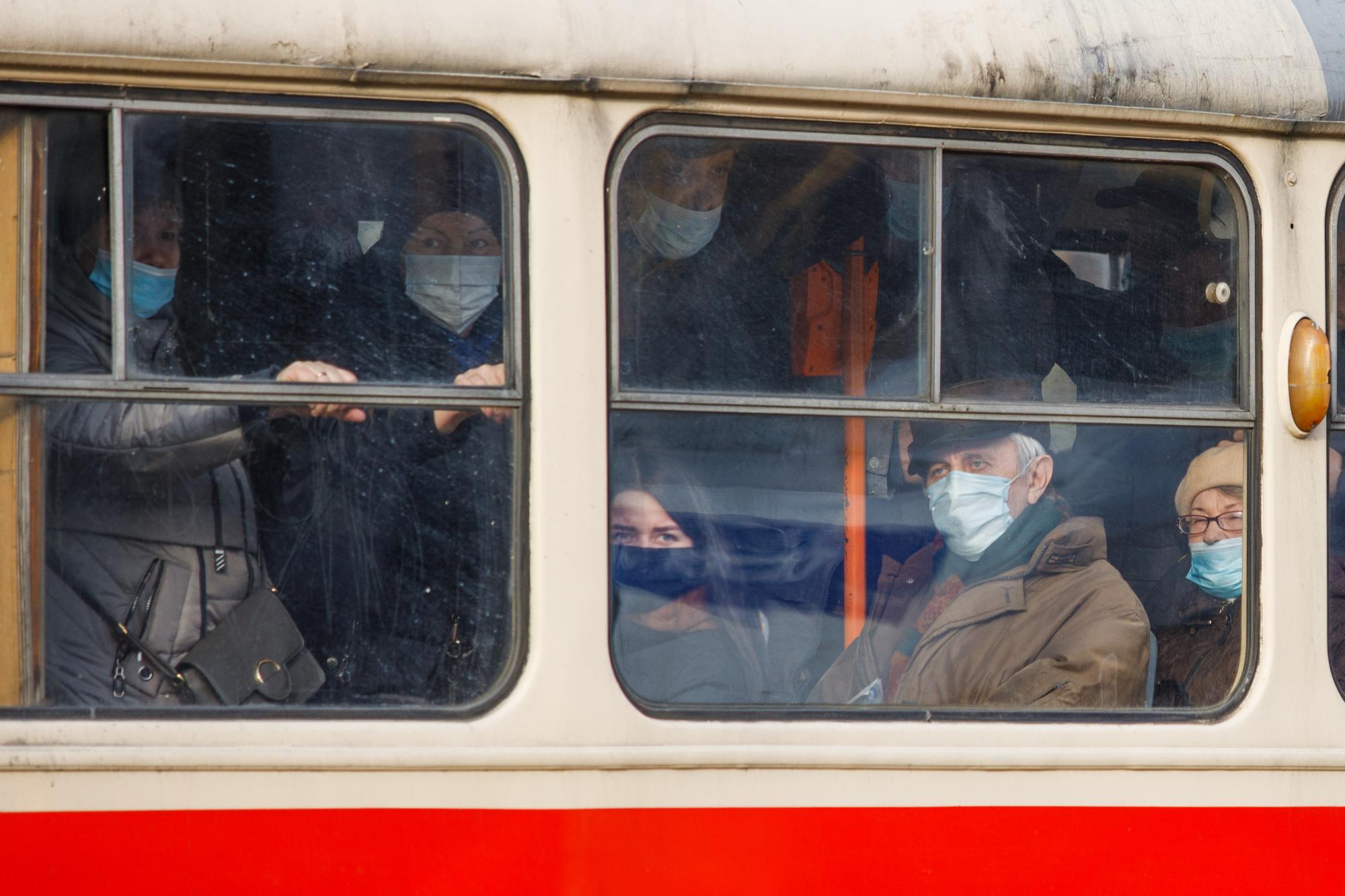 В Киеве - жесткий карантин: что будет работать, а что закроют полностью (список)